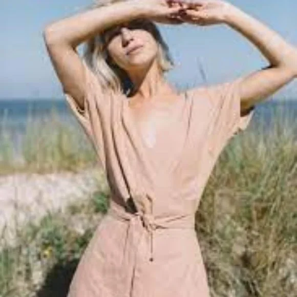 wrap linen Dress midi beige